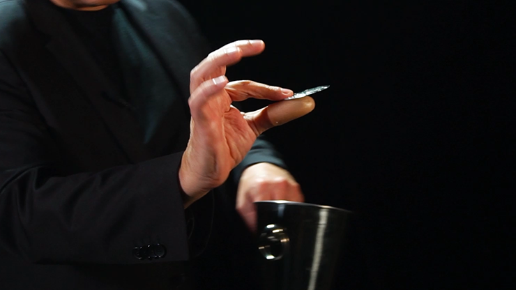 LUCID COIN (Gimmick and Online instructions) by Marc Oberon - Trick