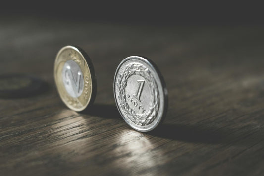 Mastering Close-Up Coin Tricks for Beginners