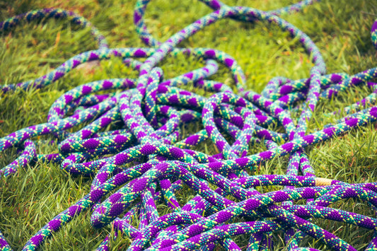 Discover Must-Have Rope Tricks for Stage Performers