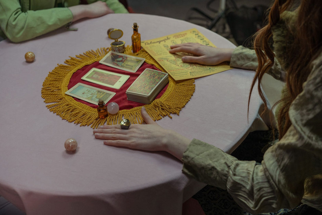 Propless Mind Reading: A Magician's Guide