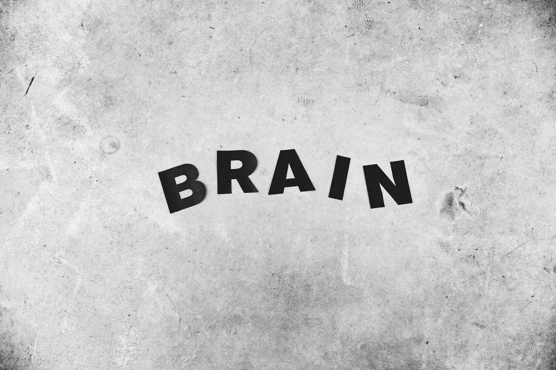 Innovative Mentalism with Minimal Props: A Magician's Guide