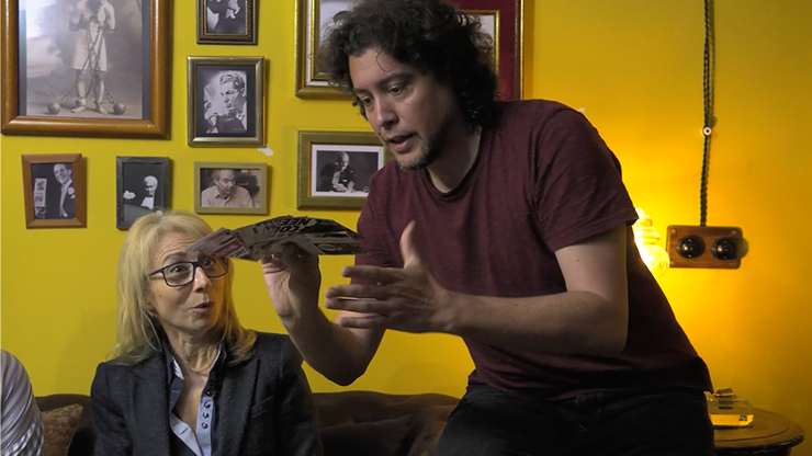 Instant Paper to Money (British Pound) by Miguel Pizarro