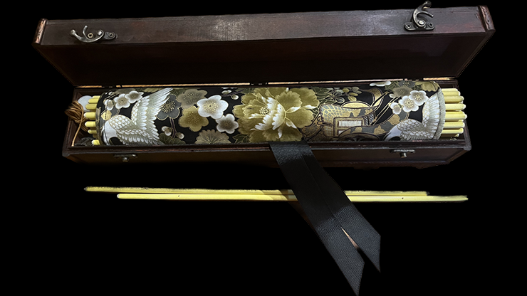 Nankin Tamasudare by Martin Lewis